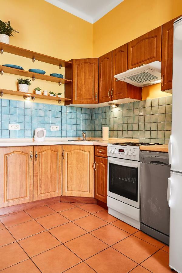 Green Yard Apartment Krowoderska Street Krakow Exterior photo